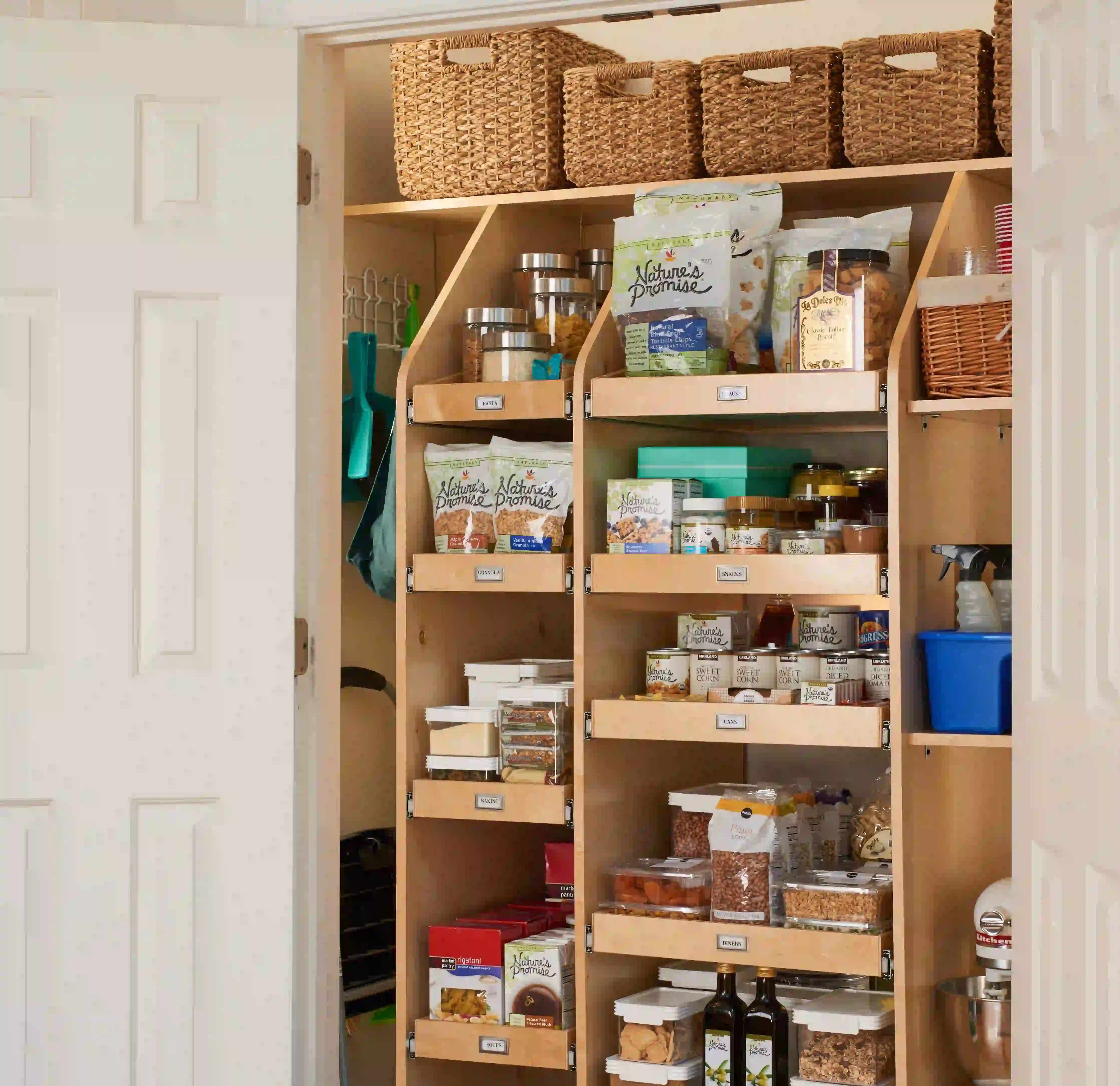 Pantry full of items.