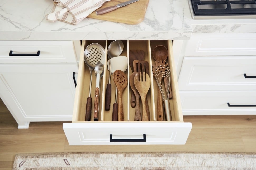 Custom drawer dividers