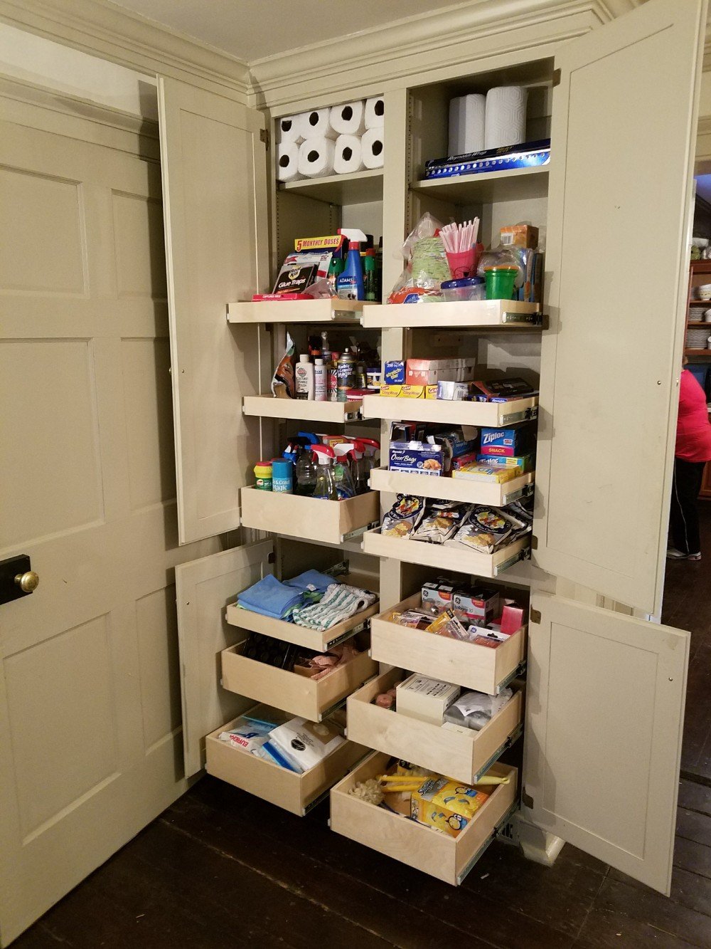 Cabinet Pantry Pull-Out Shelving