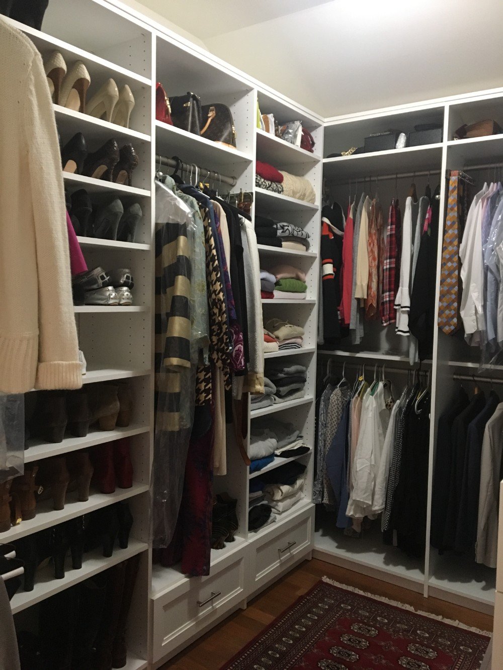Who doesn't love an organized closet?