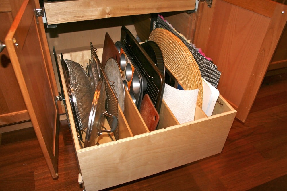 Tray Bin